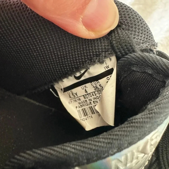 Nike Air Force 1 07 LV8 4 Black Iridescent low top sneakers size 4.5Y/6 women - Picture 11 of 12